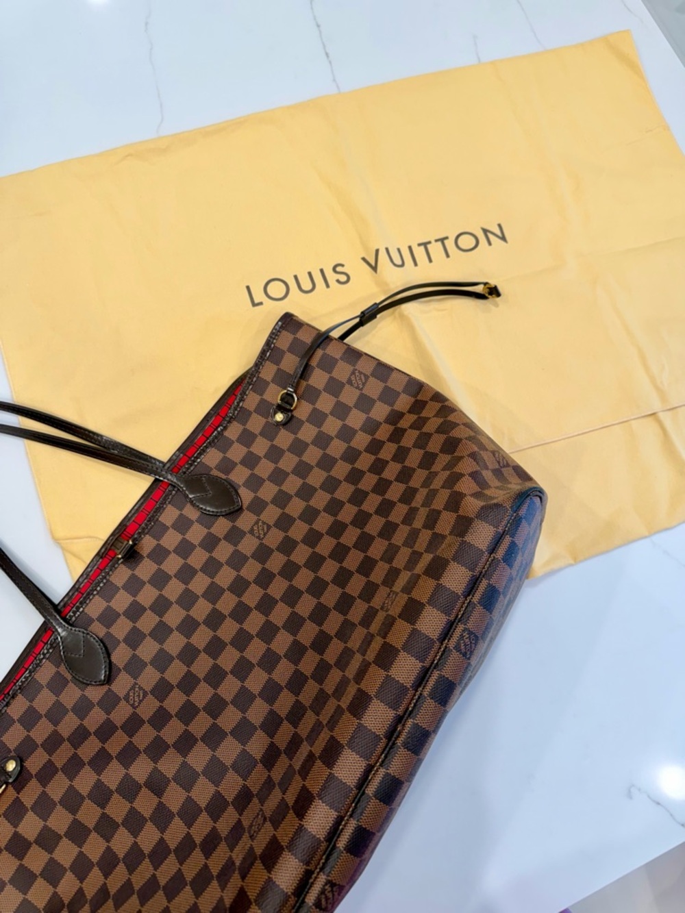 LOUIS VUITTON NEVERFULL GM WITH POUCH- DARK CHOCOLATE, EXCELLENT CONDITION - Picture 2 of 16
